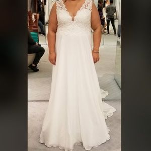 Final MAKE OFFER! 2017 Princess Aurora Disney Wed